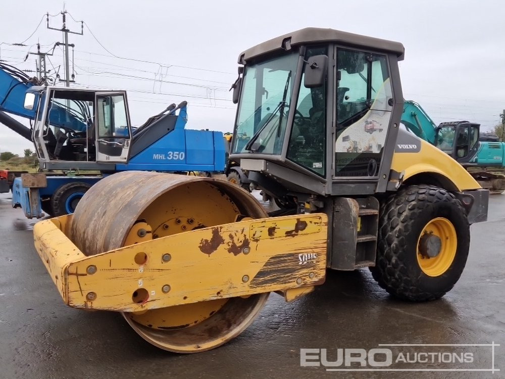 2011 Volvo SD115D - مدحلة: صورة 1 2011 Volvo SD115D - مدحلة: صورة 1