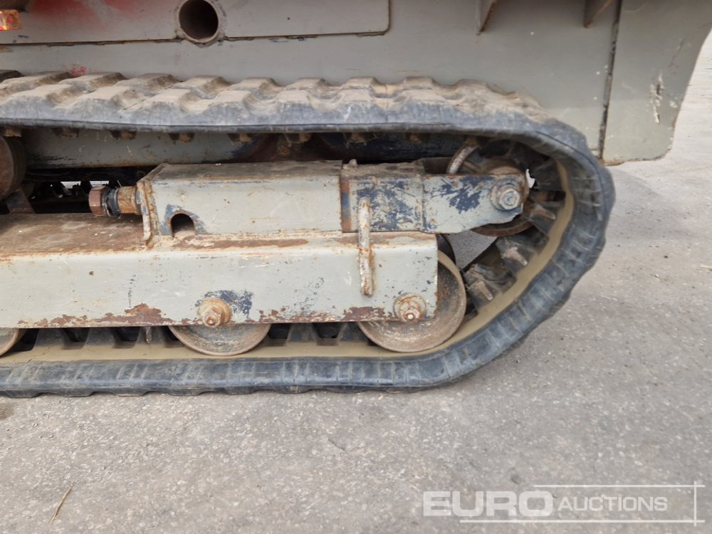 شاحنة قلابة مجنزرة 2011 Yanmar C12R-B: صورة 6