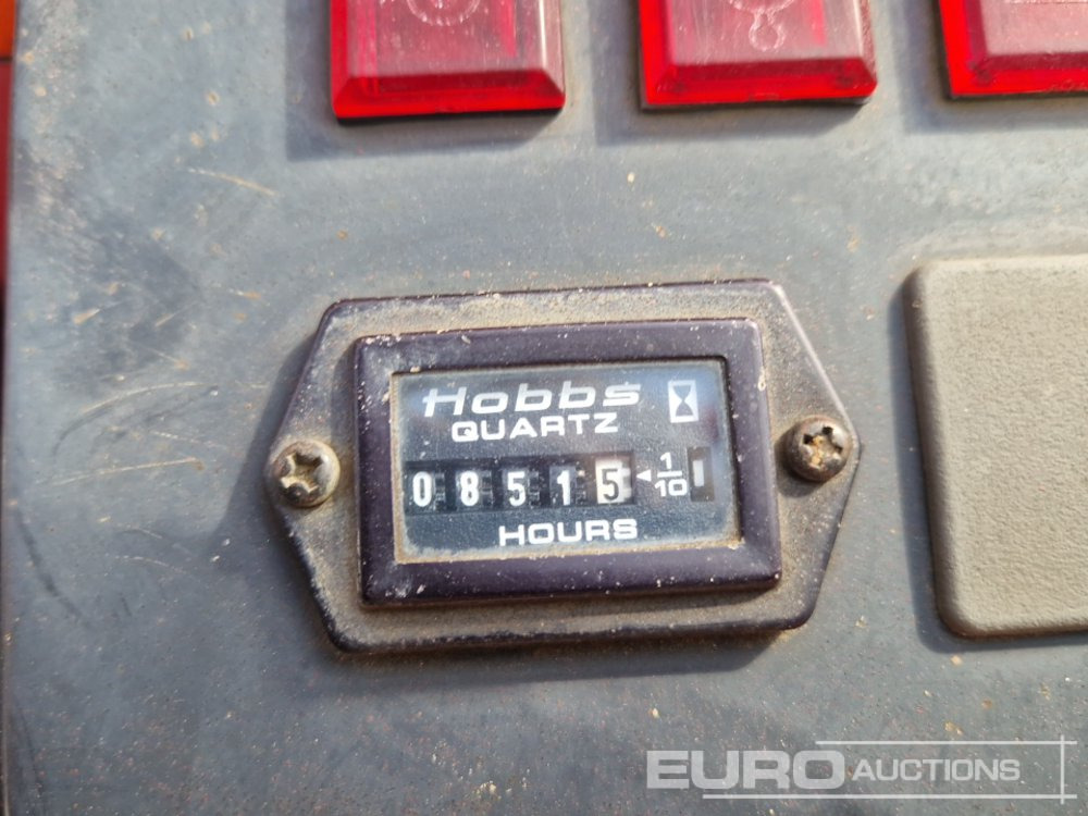 شاحنة قلابة مجنزرة 2011 Yanmar C12R-B: صورة 21