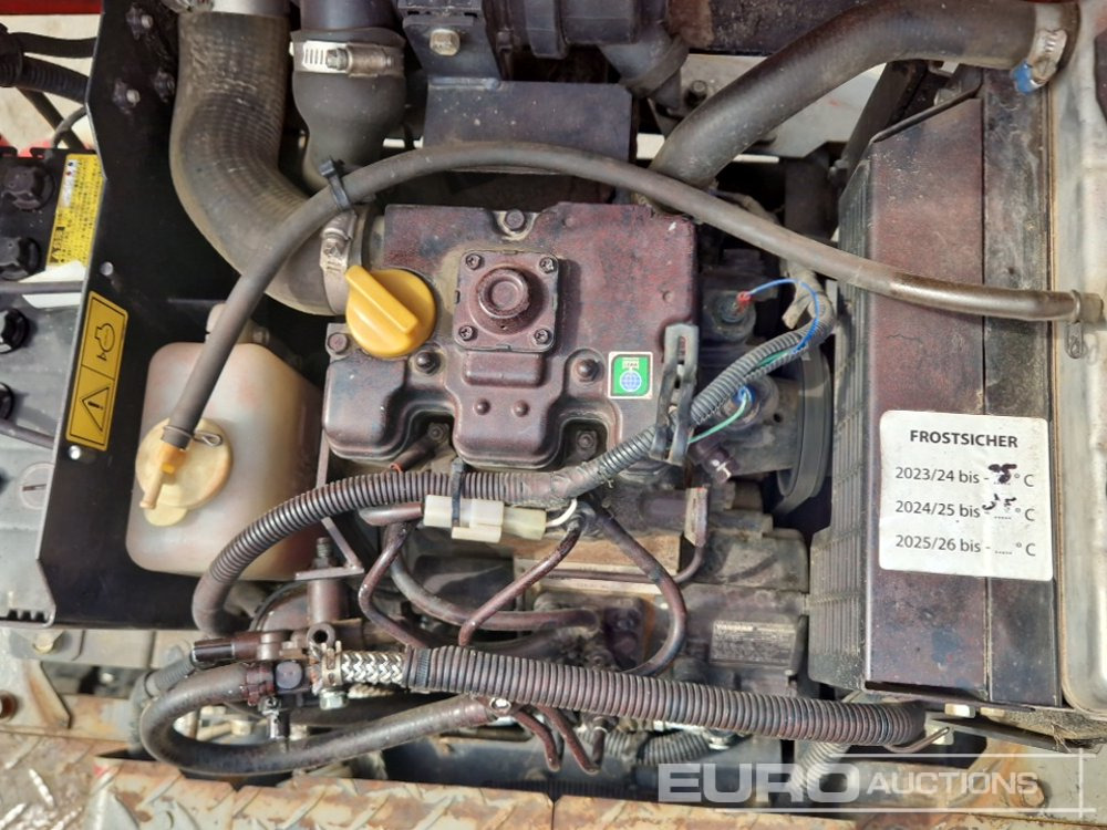 شاحنة قلابة مجنزرة 2011 Yanmar C12R-B: صورة 20