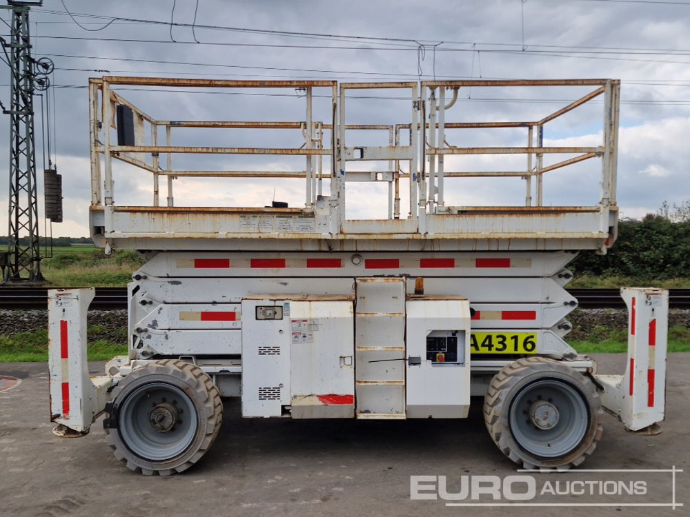 2012 Genie GS4390RT - رافعة هيدروليكية مقصية: صورة 2 2012 Genie GS4390RT - رافعة هيدروليكية مقصية: صورة 2