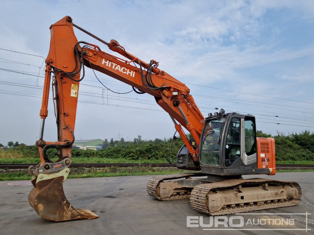 2012 Hitachi ZX225 USLC-3 - حفار زحاف: صورة 1 2012 Hitachi ZX225 USLC-3 - حفار زحاف: صورة 1