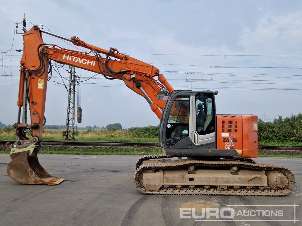 2012 Hitachi ZX225 USLC-3 - حفار زحاف: صورة 2 2012 Hitachi ZX225 USLC-3 - حفار زحاف: صورة 2
