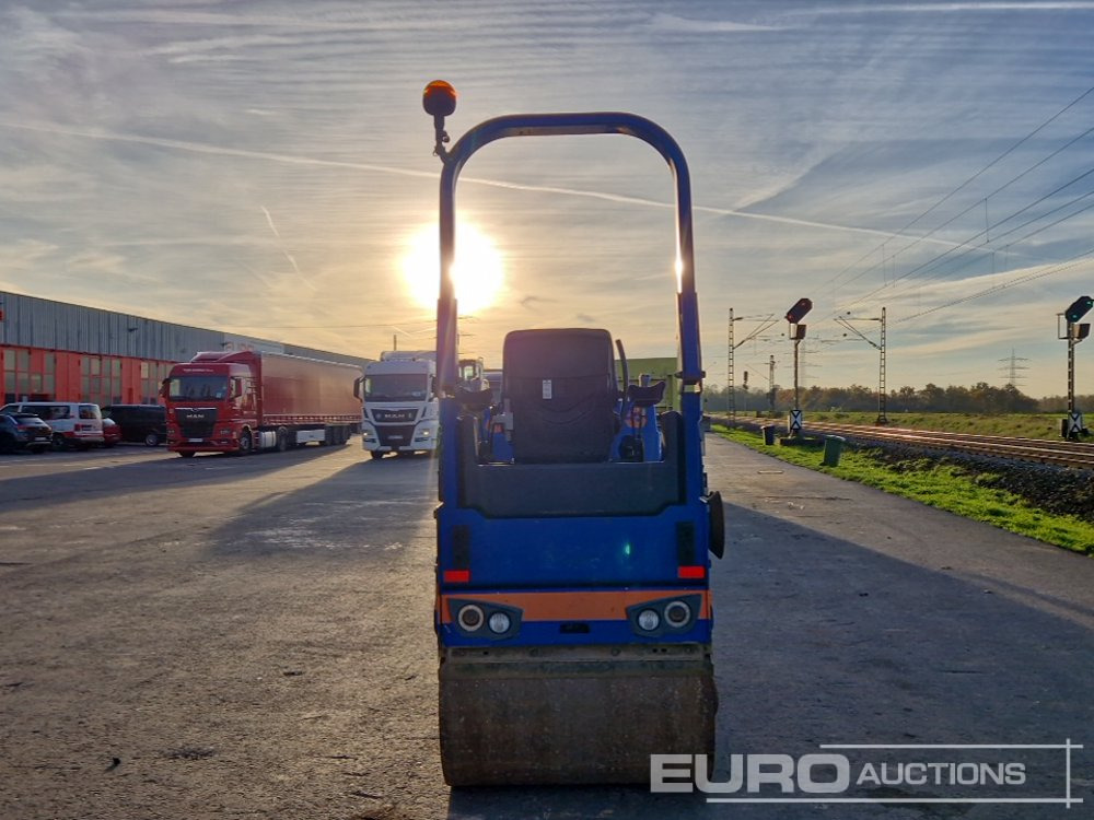 2013 Bomag BW100 AD-5 - مدحلة: صورة 4 2013 Bomag BW100 AD-5 - مدحلة: صورة 4