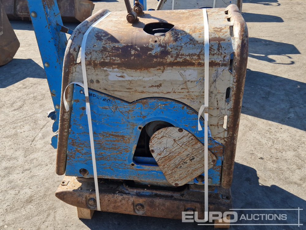 2013 Weber CR8CCD - لوحة اهتزازية: صورة 5 2013 Weber CR8CCD - لوحة اهتزازية: صورة 5