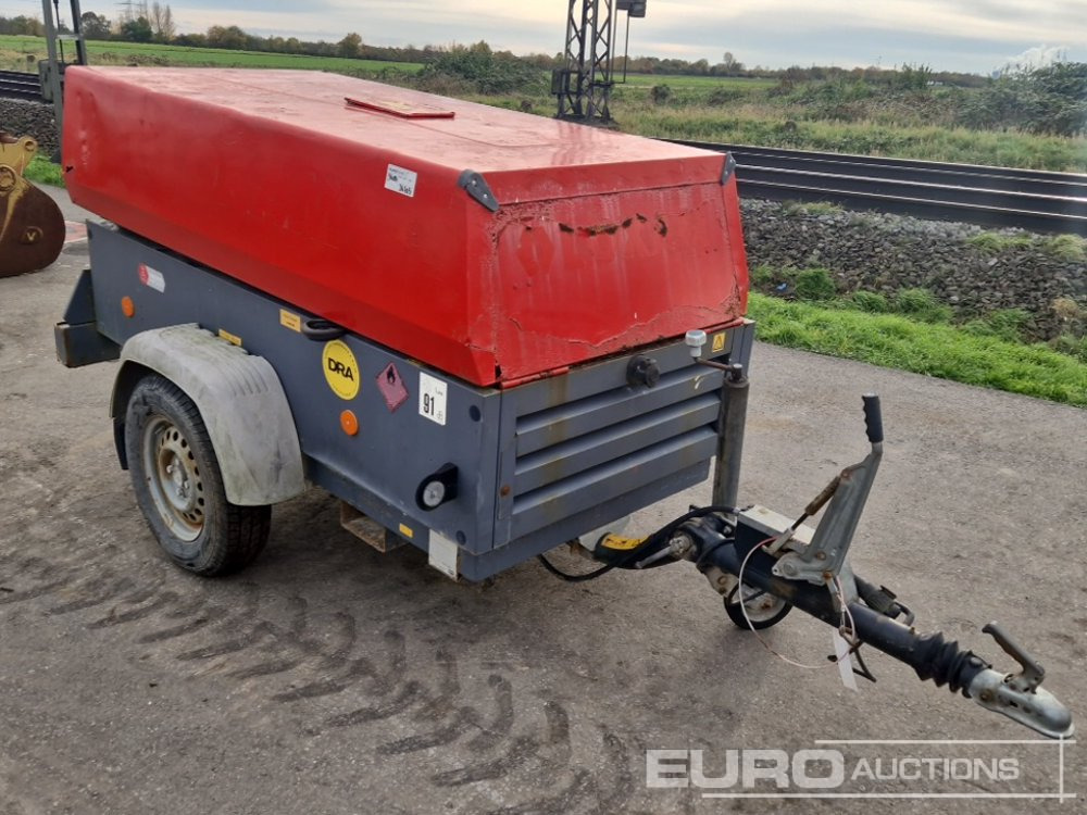 2014 Atlas Copco QAX30 - مجموعة المولدات: صورة 4 2014 Atlas Copco QAX30 - مجموعة المولدات: صورة 4
