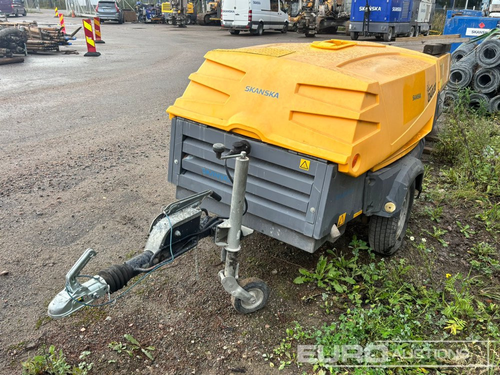 2014 Atlas Copco QAX30 - مجموعة المولدات: صورة 1 2014 Atlas Copco QAX30 - مجموعة المولدات: صورة 1