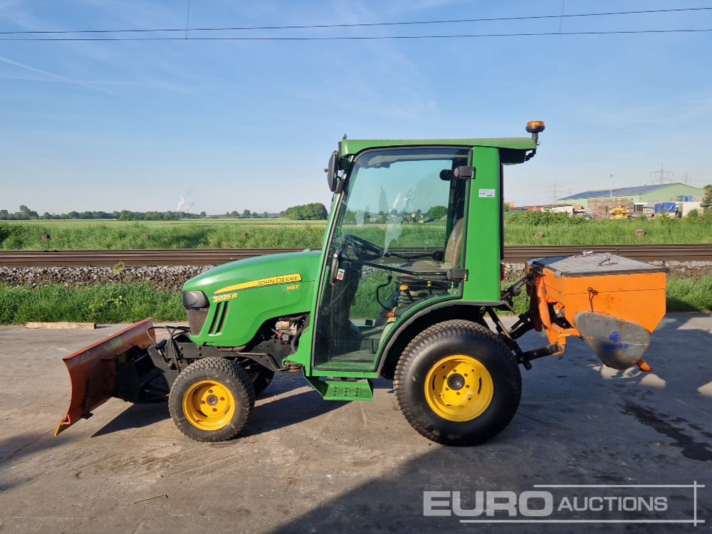 2014 John Deere 2025R - جرار: صورة 2 2014 John Deere 2025R - جرار: صورة 2
