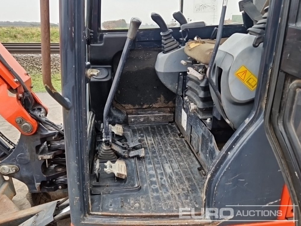 حفارة مُصَّغرة 2014 Kubota KX61-3: صورة 27
