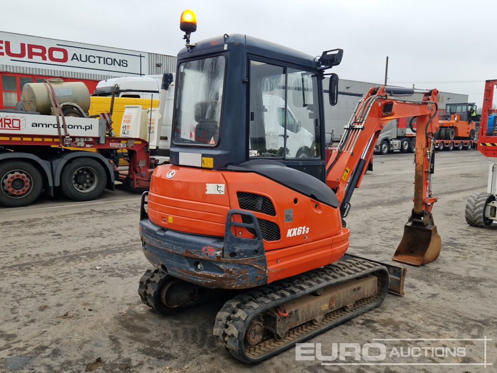 2014 Kubota KX61-3 - حفارة مُصَّغرة: صورة 5 2014 Kubota KX61-3 - حفارة مُصَّغرة: صورة 5