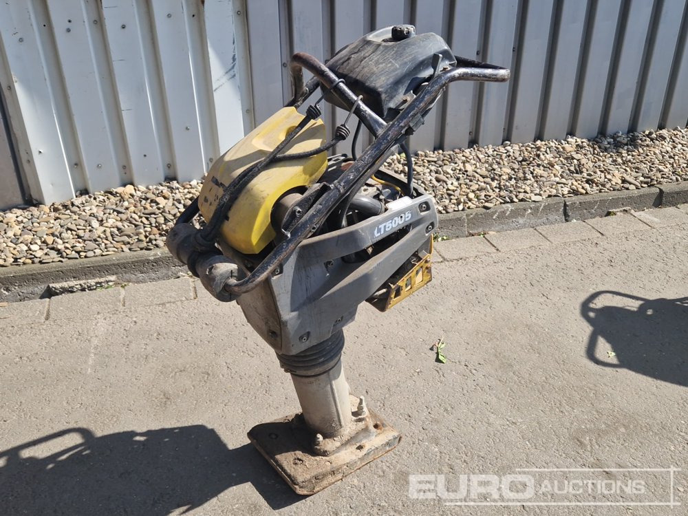 2015 Atlas Copco LT5005 - آلة أسفلت: صورة 1 2015 Atlas Copco LT5005 - آلة أسفلت: صورة 1
