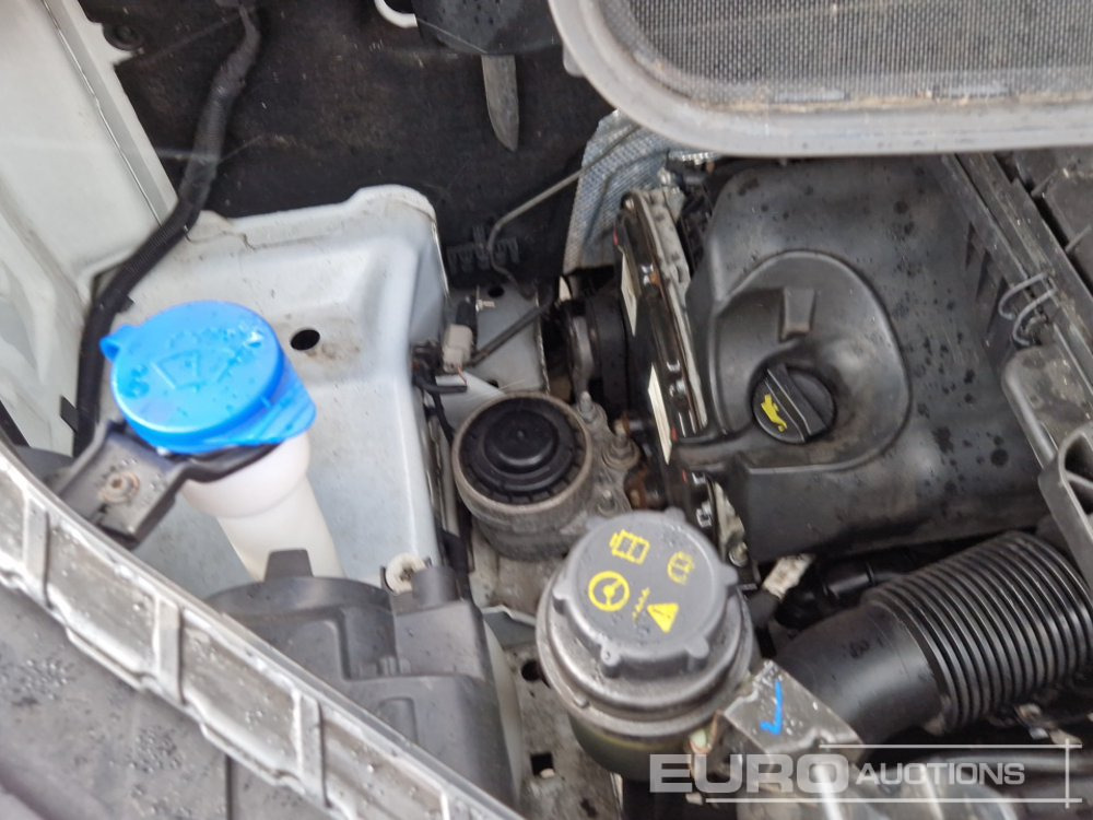 فان 2015 Ford Transit: صورة 17 فان 2015 Ford Transit: صورة 17