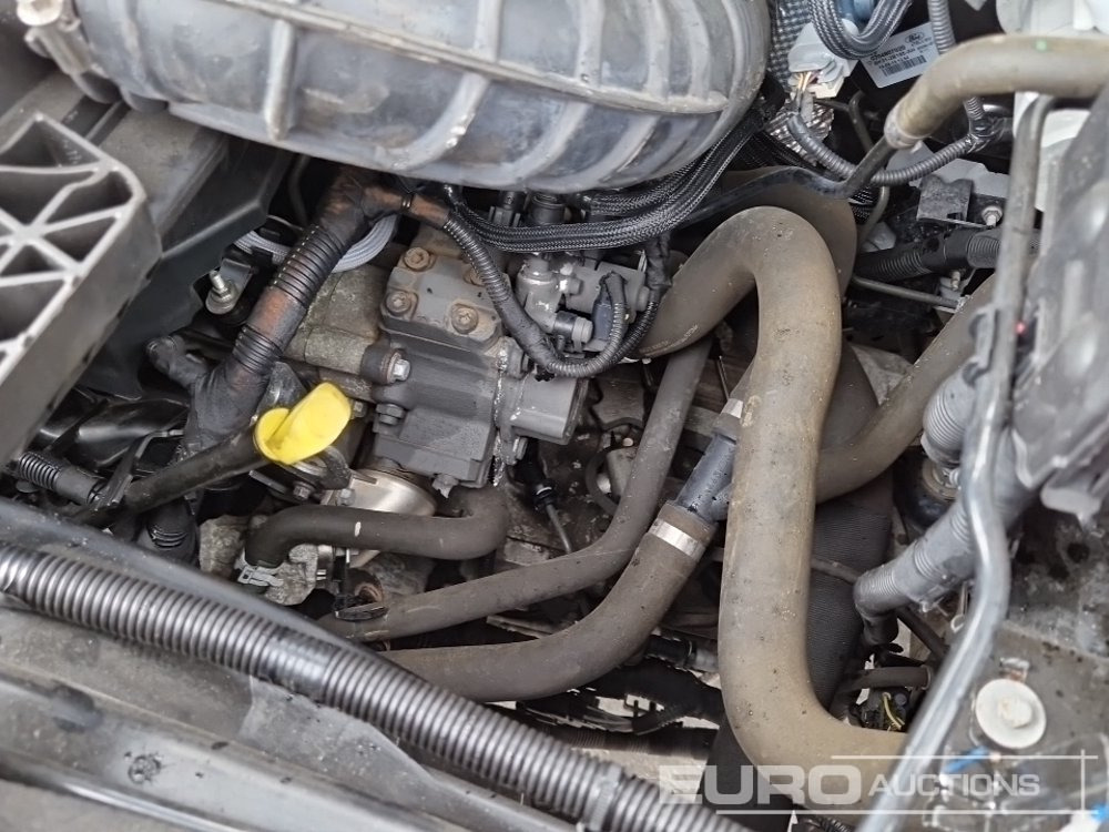 فان 2015 Ford Transit: صورة 15 فان 2015 Ford Transit: صورة 15