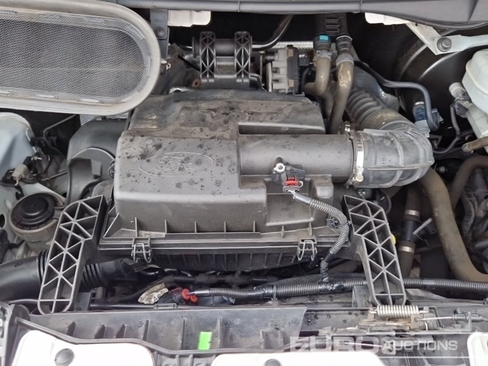 فان 2015 Ford Transit: صورة 14 فان 2015 Ford Transit: صورة 14