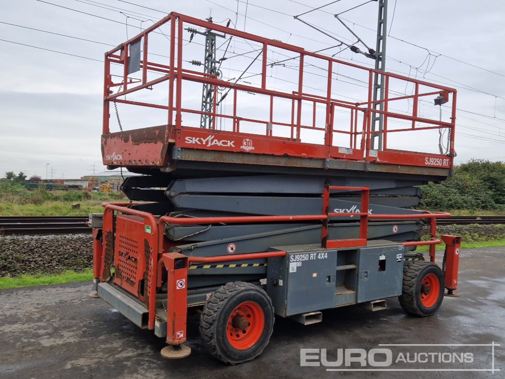 2015 SkyJack SJ9250 - معدات الوصول: صورة 1 2015 SkyJack SJ9250 - معدات الوصول: صورة 1