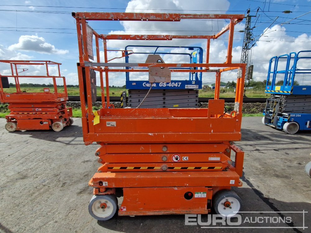 2015 SkyJack SJIII-3219 - معدات الوصول: صورة 2 2015 SkyJack SJIII-3219 - معدات الوصول: صورة 2