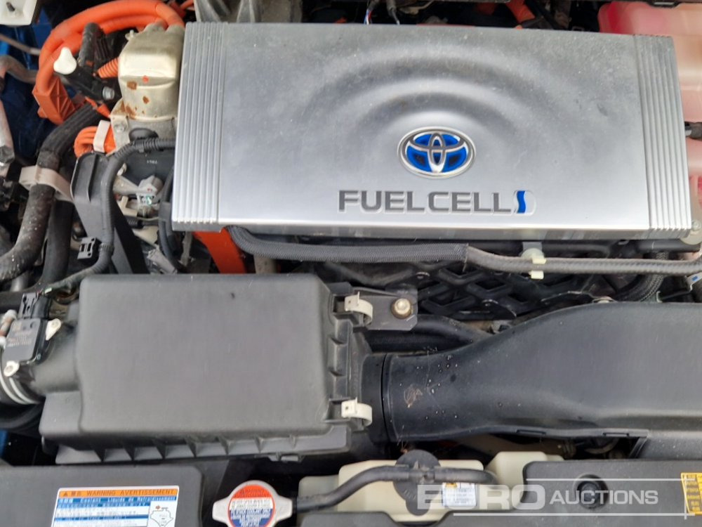 سيارة 2017 Toyota Mirai Fuel Cell, Hydrogen Hybrid, Automatic (German Reg. Docs. Available): صورة 14