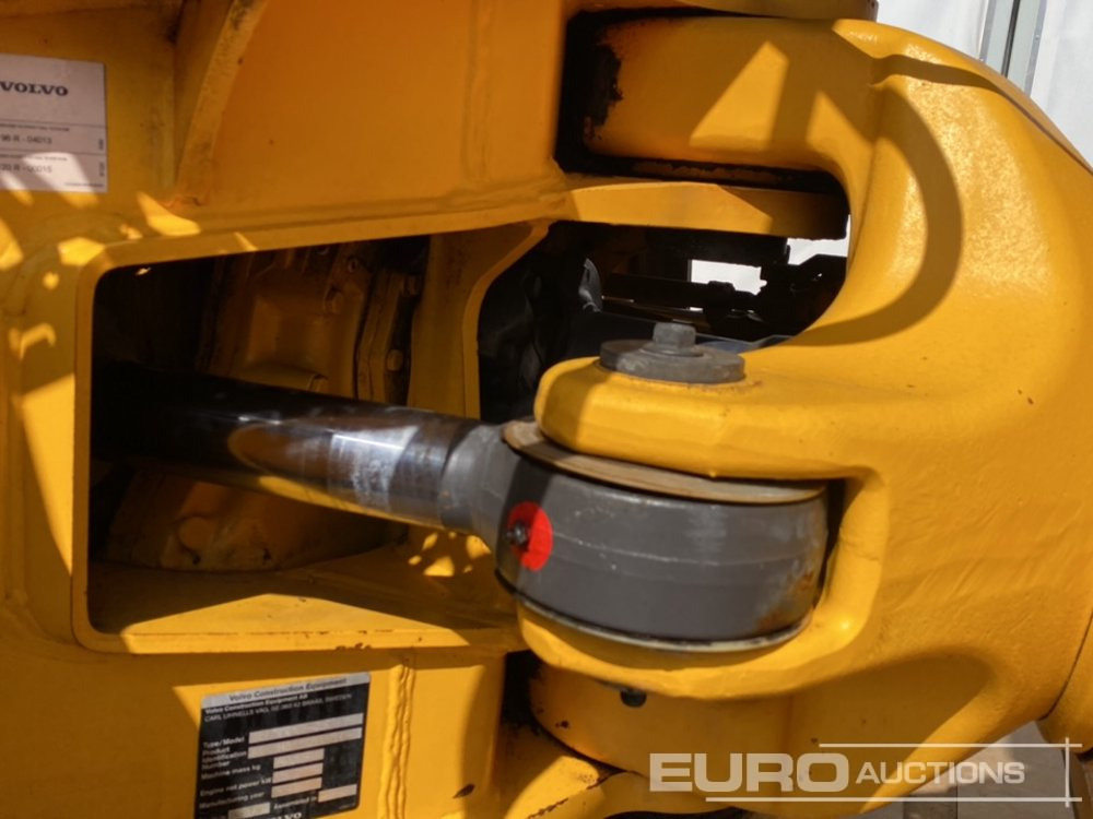 شاحنة قلاب مفصلية 2017 Volvo A40G: صورة 16