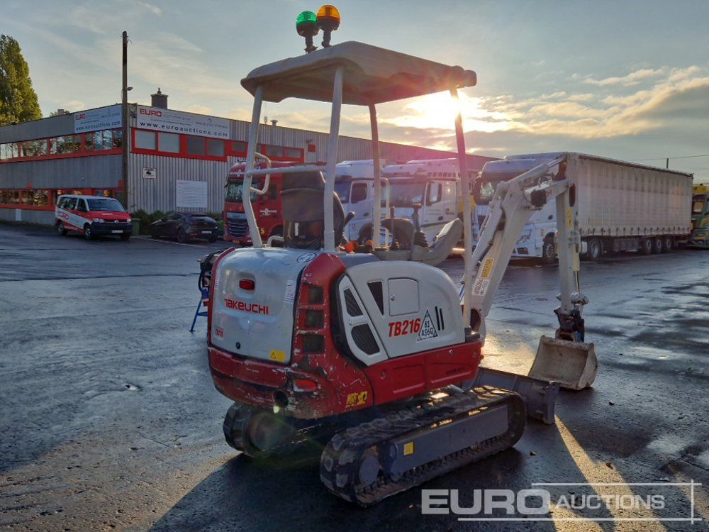 2018 Takeuchi TB216 - حفارة مُصَّغرة: صورة 5 2018 Takeuchi TB216 - حفارة مُصَّغرة: صورة 5