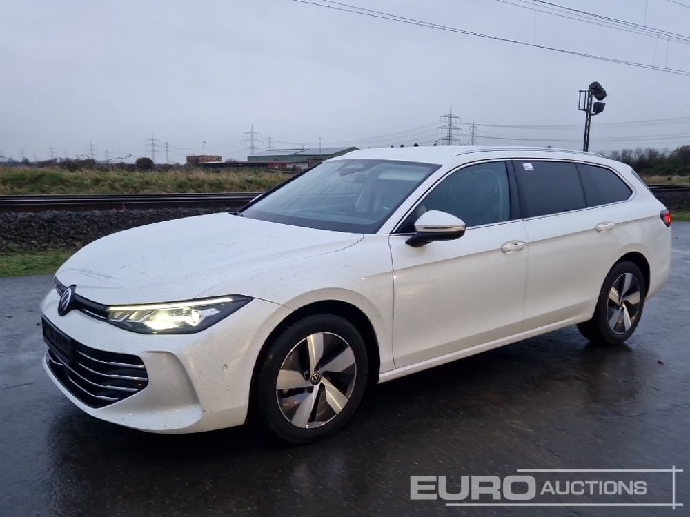 2024 Volkswagen Passat - سيارة: صورة 1 2024 Volkswagen Passat - سيارة: صورة 1