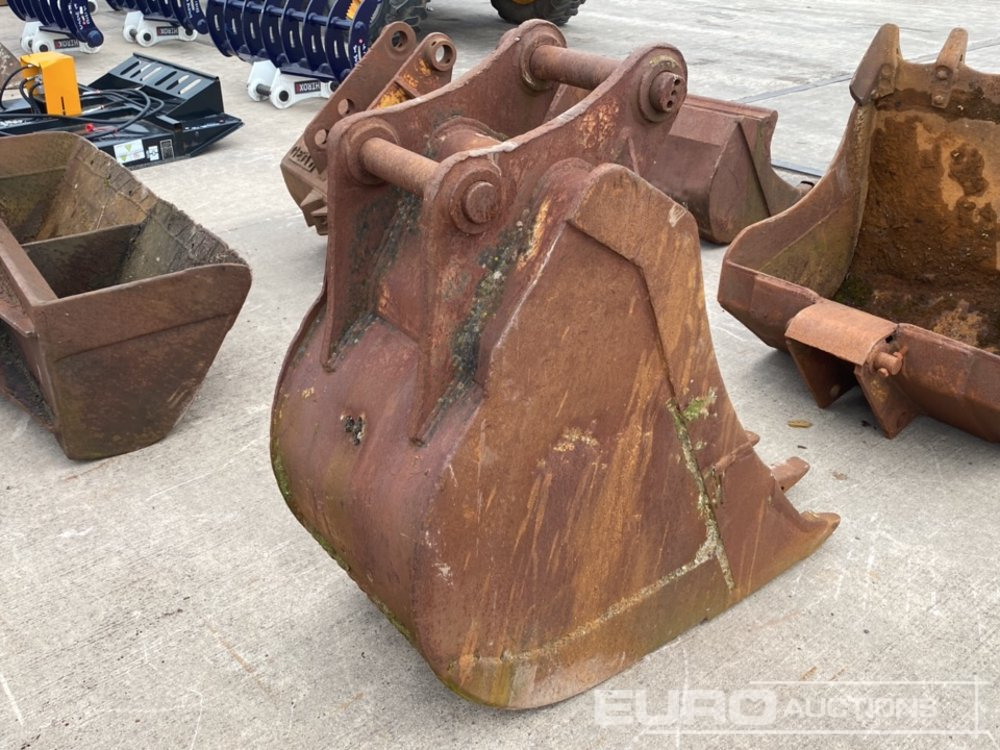 24" Digging Bucket 60mm Pin to suit 10-12 Ton Excavator - بكت: صورة 5 24" Digging Bucket 60mm Pin to suit 10-12 Ton Excavator - بكت: صورة 5