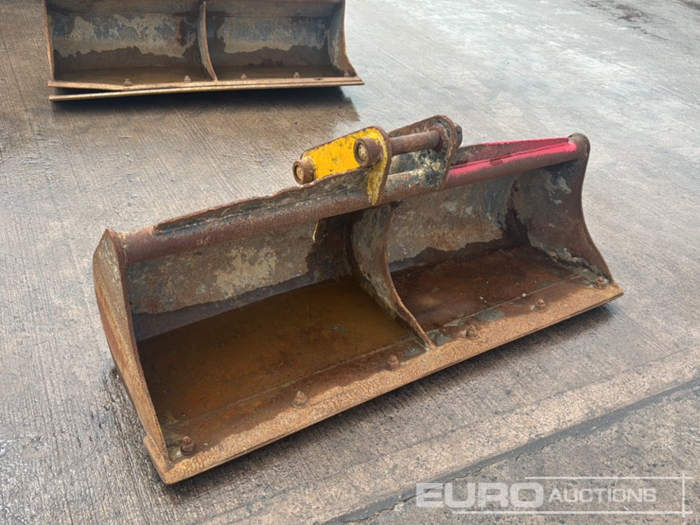60" Strickland Ditching Bucket 45mm Pin to suit 4-6 Ton Excavator - بكت: صورة 5 60" Strickland Ditching Bucket 45mm Pin to suit 4-6 Ton Excavator - بكت: صورة 5