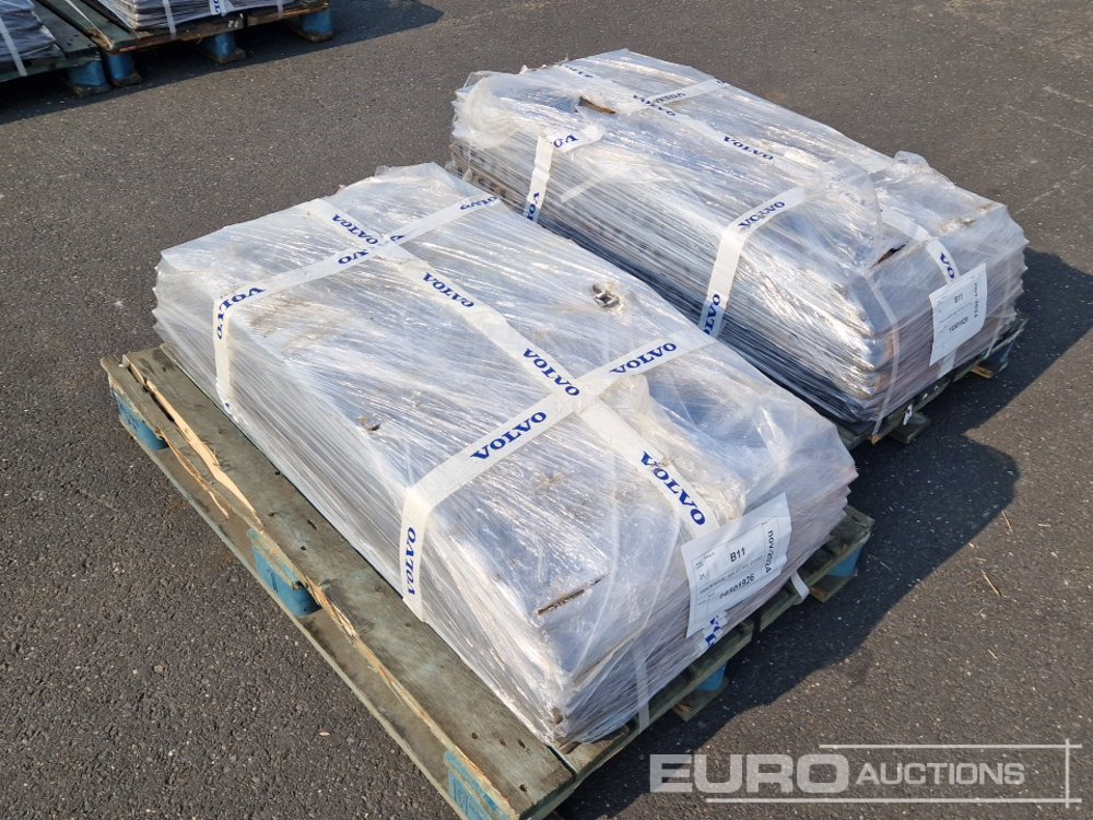 600mm Steel Track Plates Volvo EC305/EC330 (2 of) - قطع غيار - حفارة: صورة 5 600mm Steel Track Plates Volvo EC305/EC330 (2 of) - قطع غيار - حفارة: صورة 5