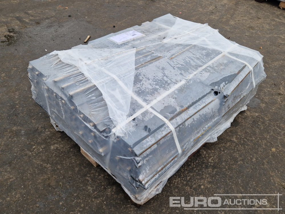 600mm Steel Tracks - قطع غيار - حفارة: صورة 4 600mm Steel Tracks - قطع غيار - حفارة: صورة 4