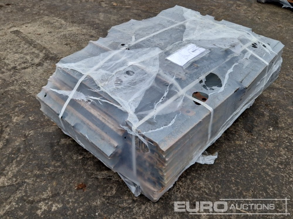 600mm Steel Tracks - قطع غيار - حفارة: صورة 4 600mm Steel Tracks - قطع غيار - حفارة: صورة 4