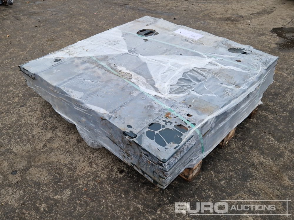 600mm Steel Tracks - قطع غيار - حفارة: صورة 2 600mm Steel Tracks - قطع غيار - حفارة: صورة 2