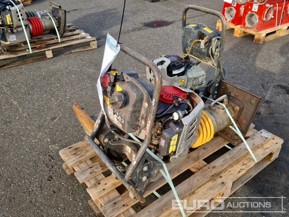 Compaction Rammers (2 of) - آلة أسفلت: صورة 4 Compaction Rammers (2 of) - آلة أسفلت: صورة 4