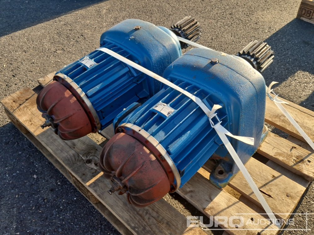 Demag Electric Motor (2 of) - محرك: صورة 3 Demag Electric Motor (2 of) - محرك: صورة 3