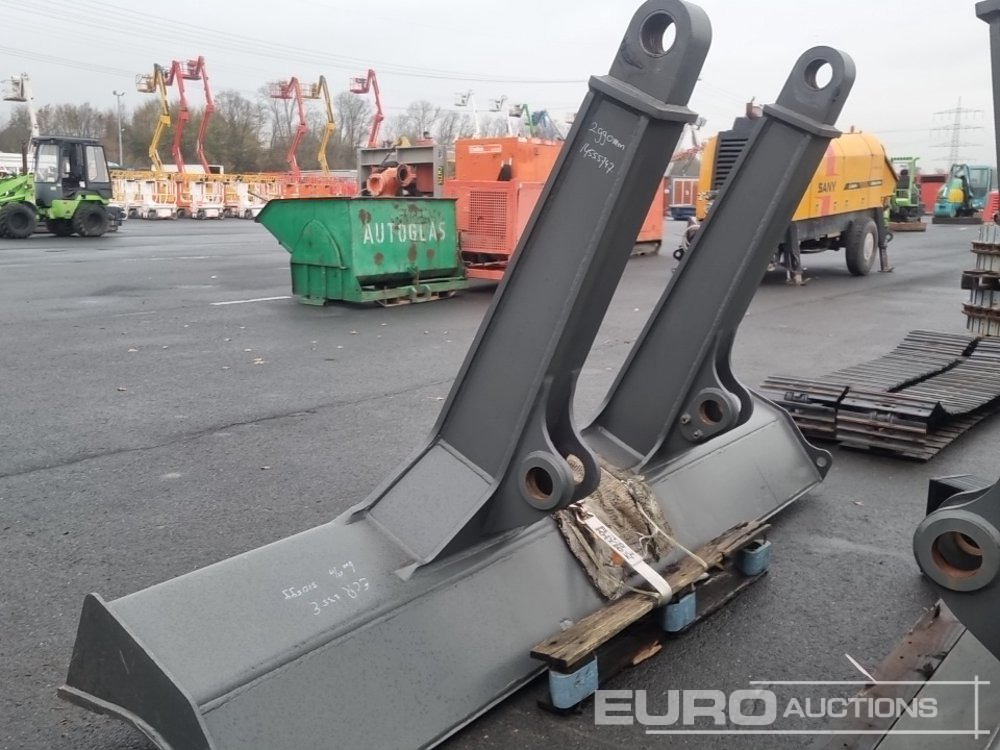 Dozer Blade to suit Volvo ECR235E - قطع غيار - حفارة: صورة 4 Dozer Blade to suit Volvo ECR235E - قطع غيار - حفارة: صورة 4