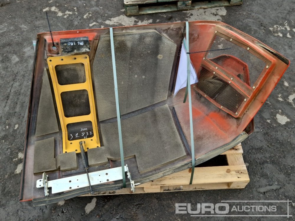 Engine Bonnet to suit Volvo ECR50D - قطع غيار - حفارة: صورة 5 Engine Bonnet to suit Volvo ECR50D - قطع غيار - حفارة: صورة 5