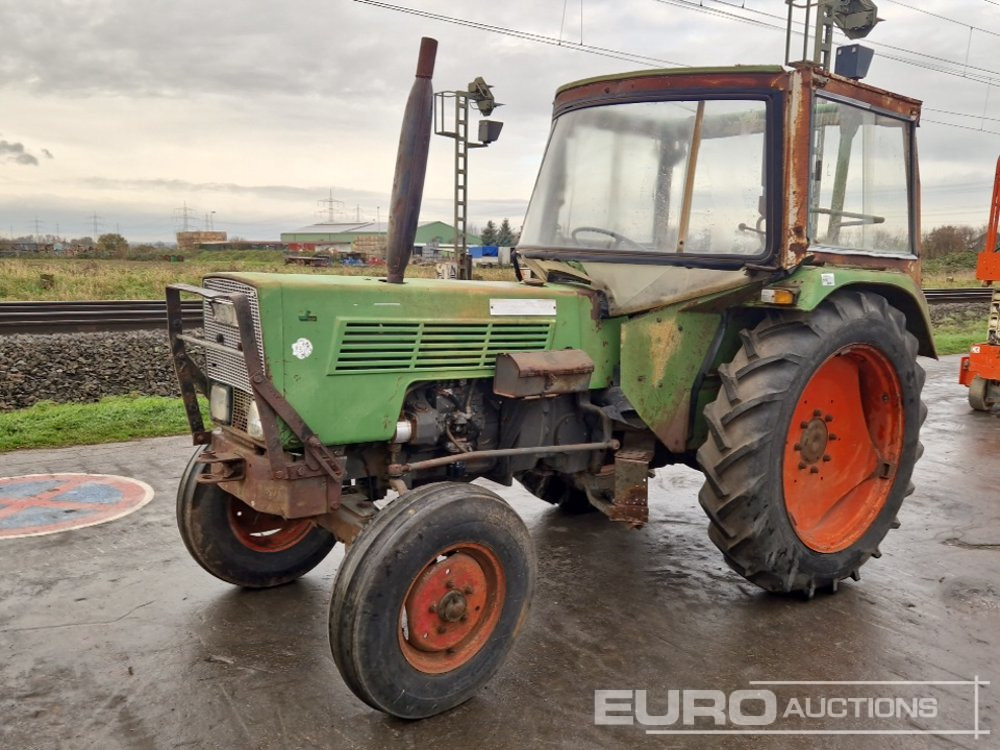 Fendt FARMER 102S - جرار: صورة 1 Fendt FARMER 102S - جرار: صورة 1