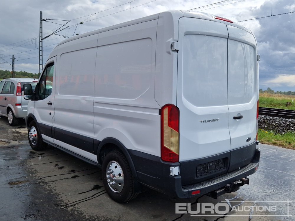 Ford Transit - فان: صورة 3 Ford Transit - فان: صورة 3