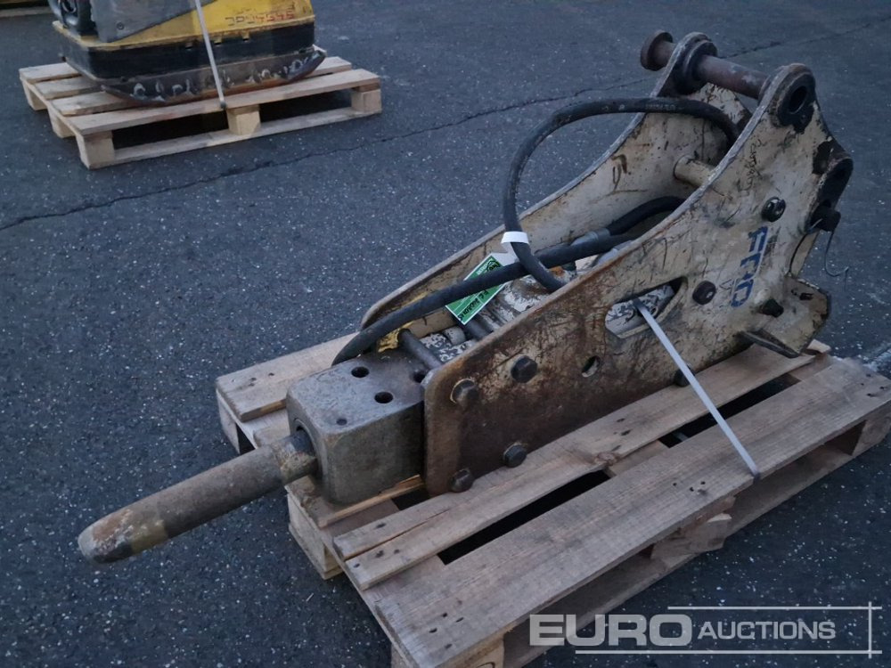 Furukawa F6BHL Hydraulic Breaker to suit Mini Excavator - مطرقة هيدروليكية: صورة 1 Furukawa F6BHL Hydraulic Breaker to suit Mini Excavator - مطرقة هيدروليكية: صورة 1