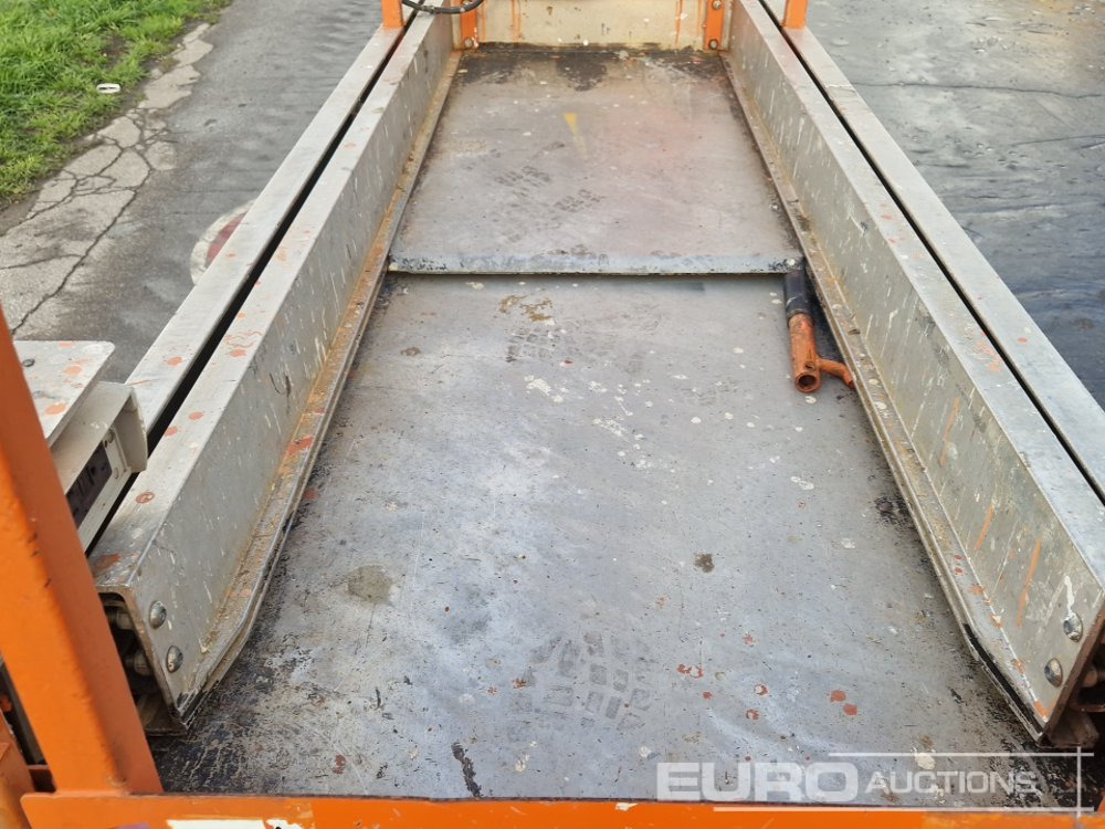 رافعة هيدروليكية مقصية JLG 1930ES: صورة 15 رافعة هيدروليكية مقصية JLG 1930ES: صورة 15