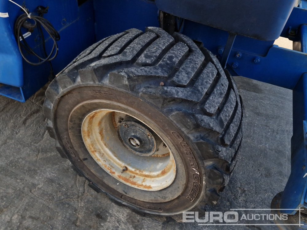 رافعة هيدروليكية مقصية JLG 3394RT: صورة 9 رافعة هيدروليكية مقصية JLG 3394RT: صورة 9