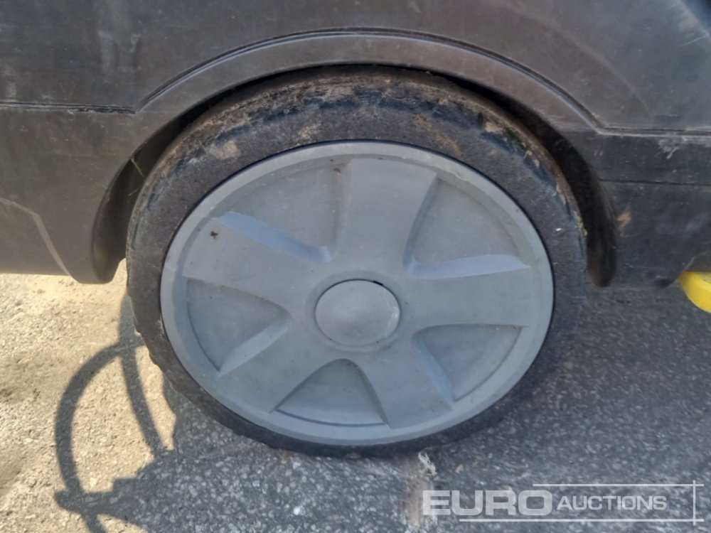 Kärcher HDS 8/18-4M Power Washer - ماكينة غسيل ضغط عالي: صورة 5 Kärcher HDS 8/18-4M Power Washer - ماكينة غسيل ضغط عالي: صورة 5