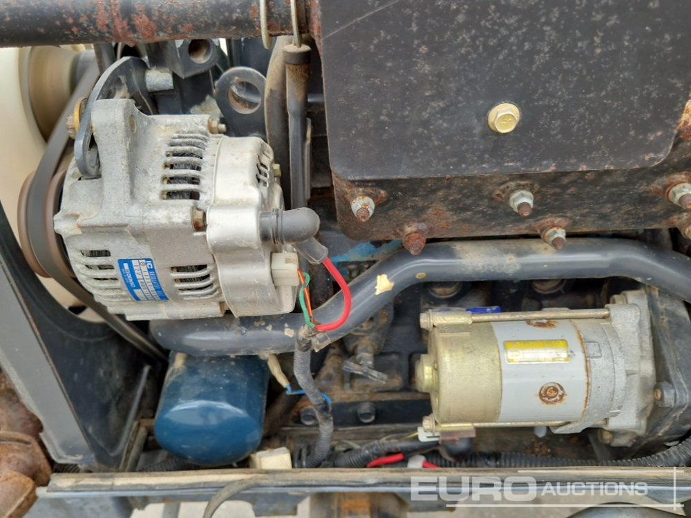 جرار صغير Kubota A17: صورة 17