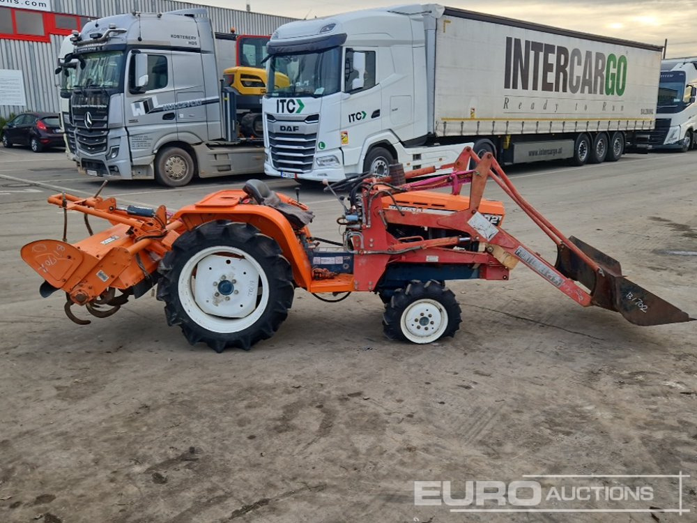 Kubota B1702 - جرار صغير: صورة 5 Kubota B1702 - جرار صغير: صورة 5