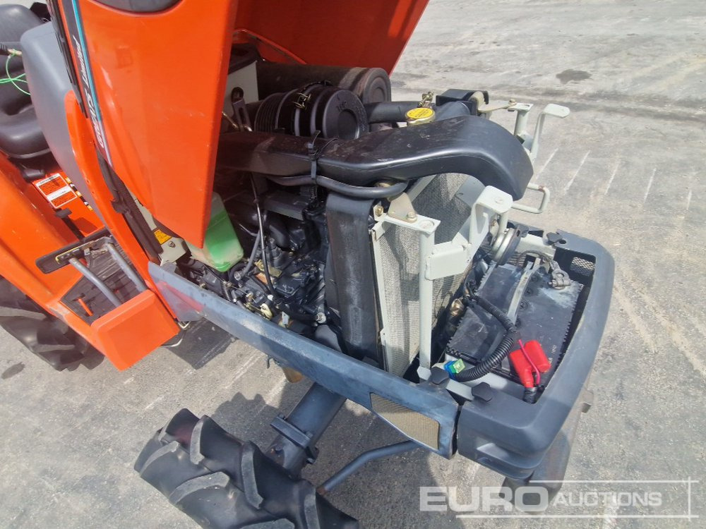 جرار صغير Kubota T22: صورة 11