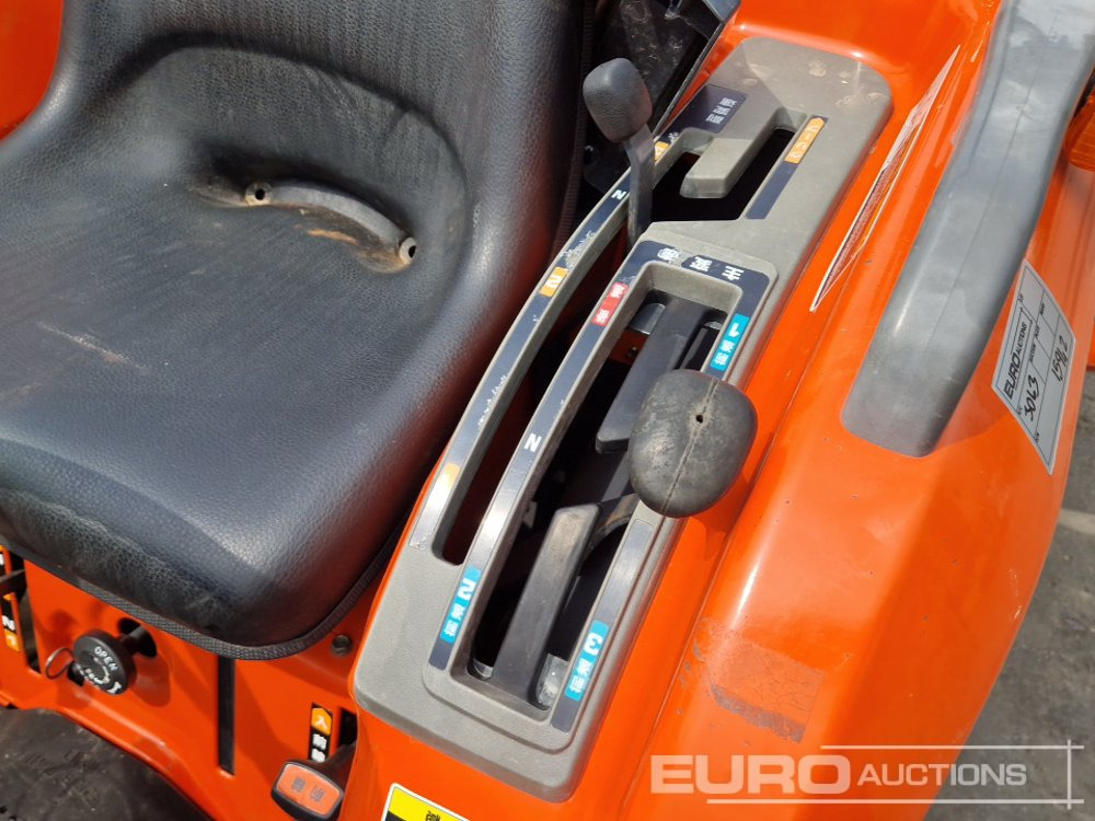 جرار صغير Kubota T22: صورة 17