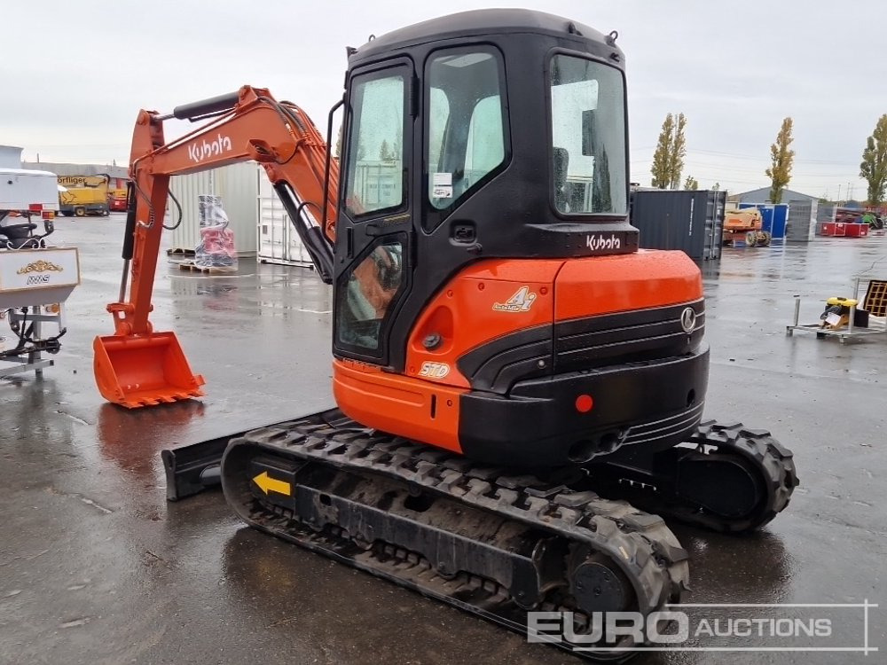 Kubota U55-4 - حفارة مُصَّغرة: صورة 3 Kubota U55-4 - حفارة مُصَّغرة: صورة 3