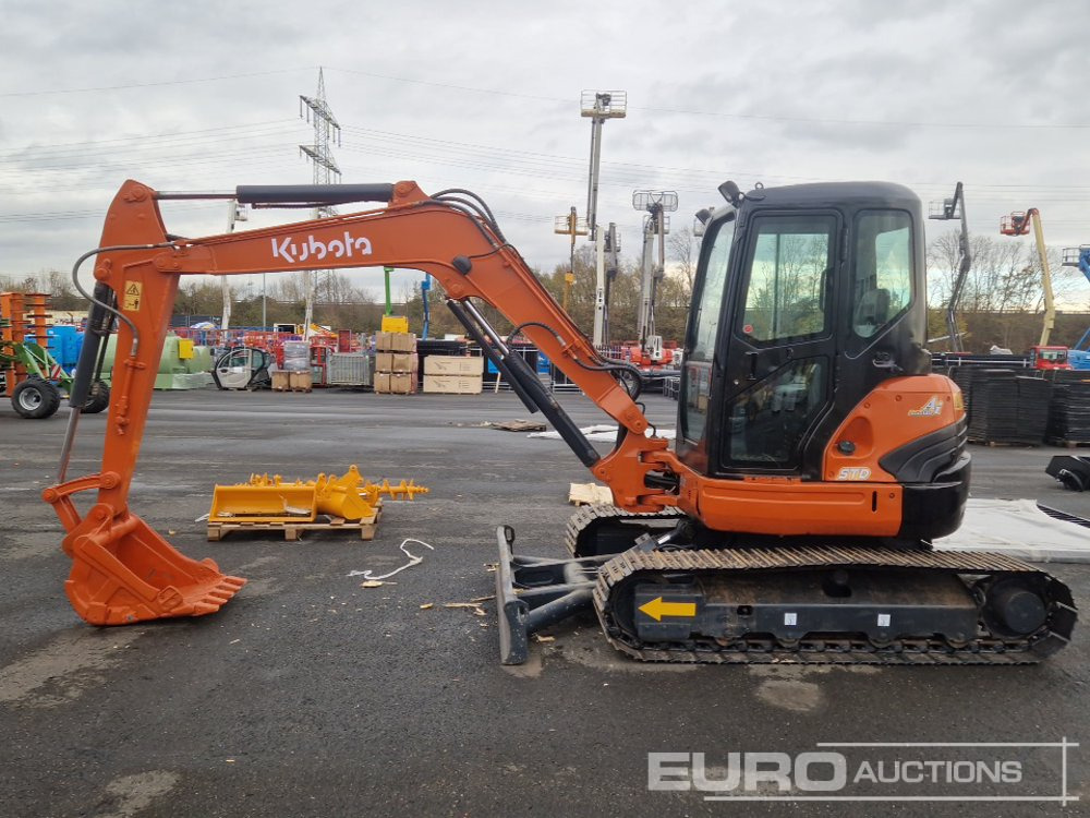 Kubota U55-4 - حفارة مُصَّغرة: صورة 1 Kubota U55-4 - حفارة مُصَّغرة: صورة 1