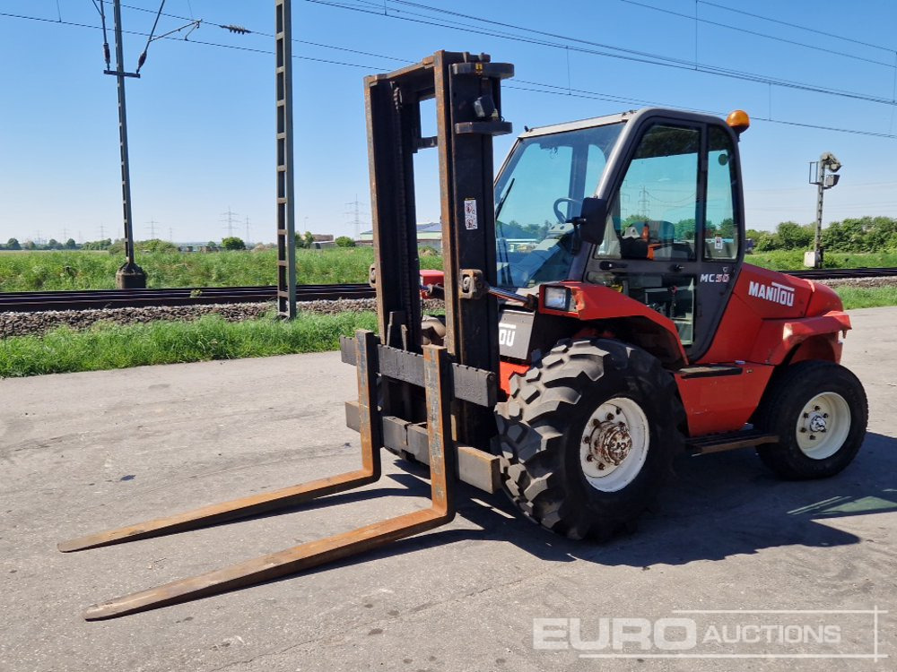 Manitou MC50 - رافعة شوكية للأرض الوعرة: صورة 1 Manitou MC50 - رافعة شوكية للأرض الوعرة: صورة 1
