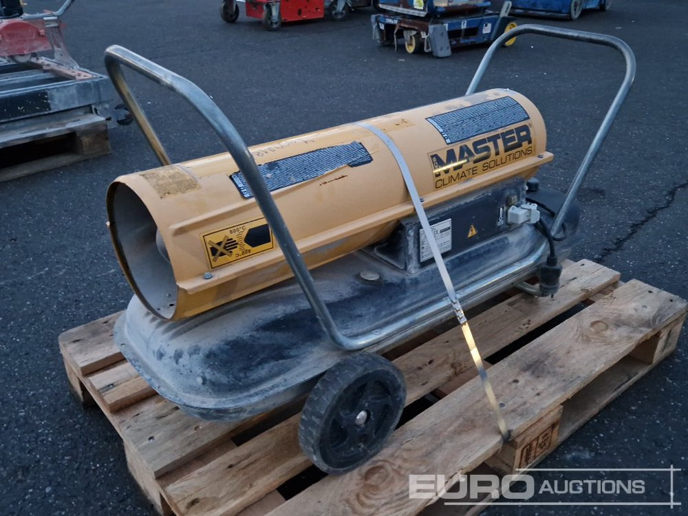 Master B100 - معدات البناء: صورة 1 Master B100 - معدات البناء: صورة 1