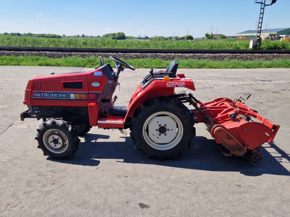 Mitsubishi MT15 - جرار صغير: صورة 2 Mitsubishi MT15 - جرار صغير: صورة 2