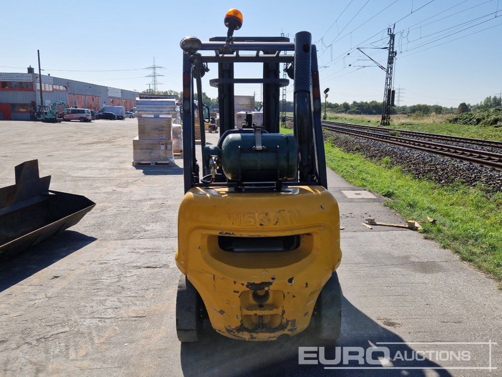 Nissan UD02A25PQ - رافعة شوكية: صورة 4 Nissan UD02A25PQ - رافعة شوكية: صورة 4